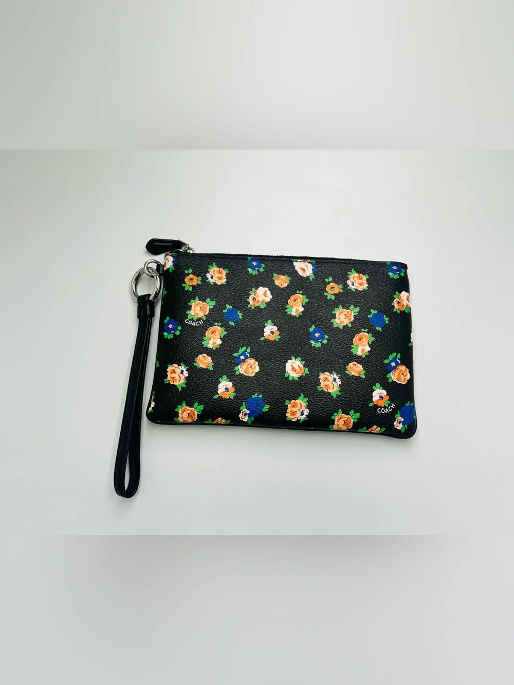 COACH Large Floral Zip Wristlet EUC